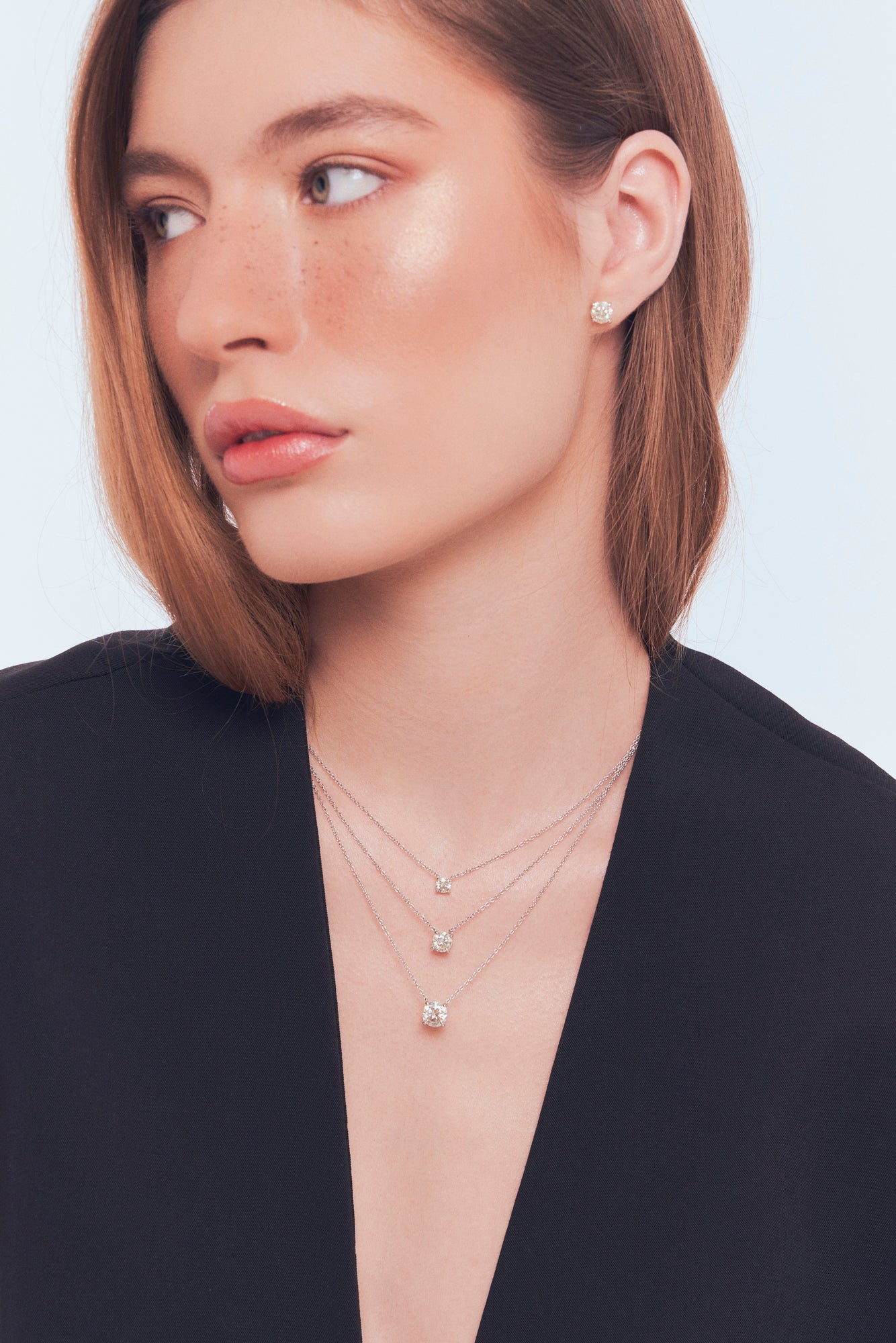 Brinco Prata Pequeno com Pedra Moissanite