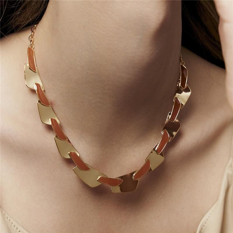 Colar Terracorta Dourado Esmaltado, 45cm, 18k e 24k, semijoia antialérgica de alta qualidade, peso 26,22g.