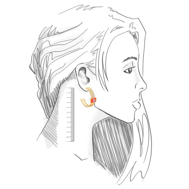 Ilustração de uma mulher usando brinco meia argola Amatta, com pedra cristal e zircônia, banho dourado, semijoia antialérgica.