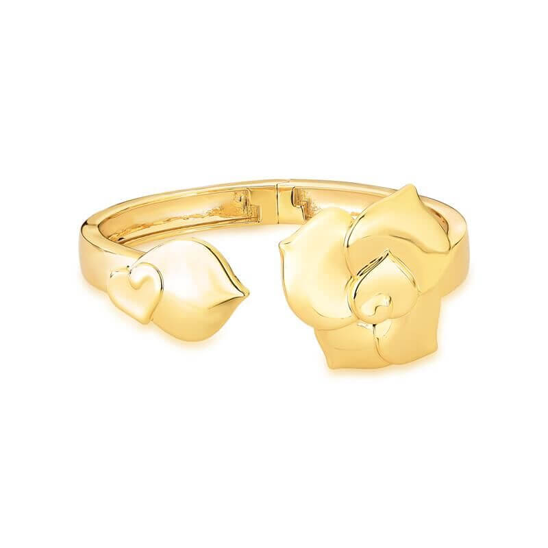 Bracelete Vera liso, dourado, com tecnologia antialérgica. Semijoias antialérgicas em ouro 18k e 24k. Diâmetro 18cm, largura 8.2mm.