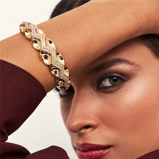 Bracelete com Ovais Dourados em Zircônias