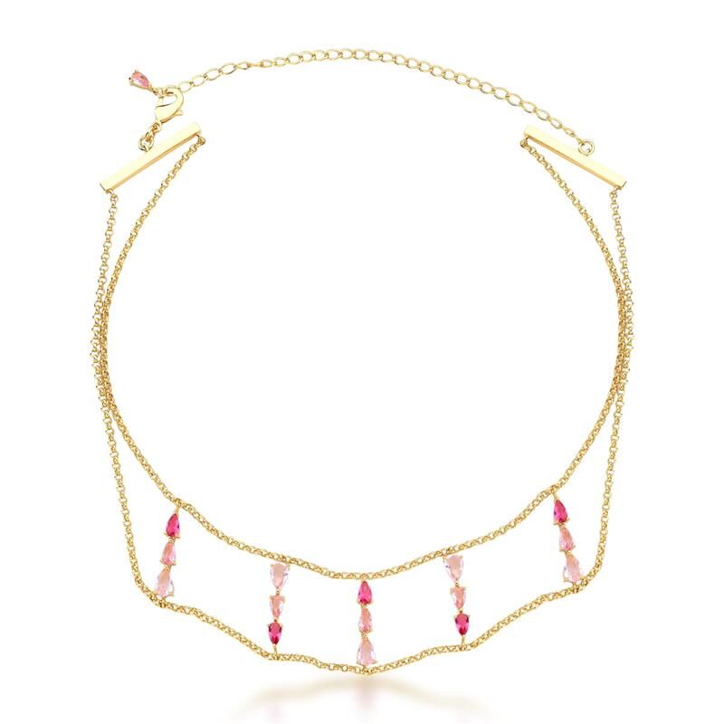 Choker Delicatta em semijoia dourada com cristais, material antialérgico em 18k e 24k, elegância e alta qualidade brasileira.