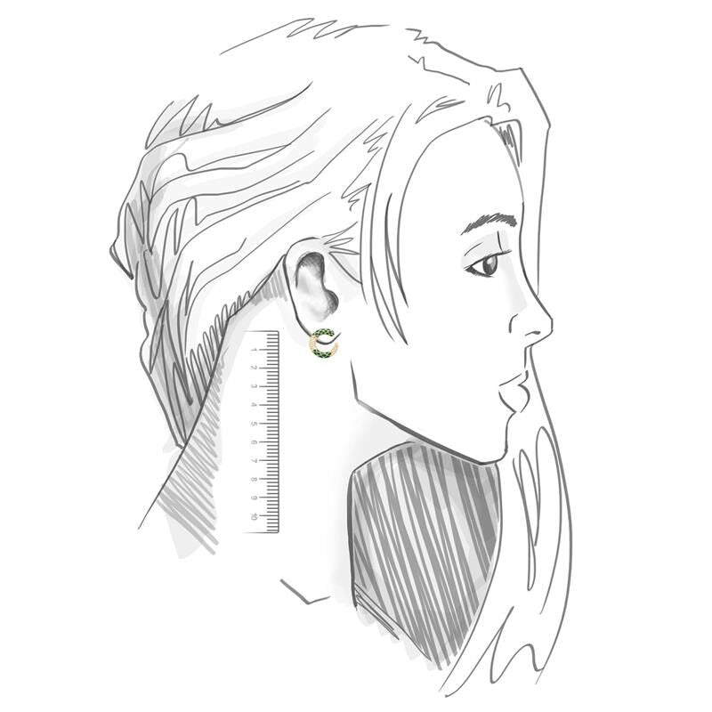 Ilustração de mulher usando Brinco Snake Argola Pequena, semijoia antialérgica de alta qualidade, folheada a ouro 18k e 24k.