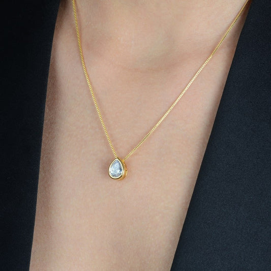 Colar dourado com pingente de zircônia gota, semijoia antialérgica banhada a ouro 24K, alta qualidade de 45cm, tendência em 2023.