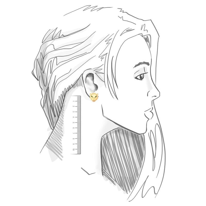 Desenho de mulher usando Brinco Leo Dourado com zircônia, semijoia antialérgica banhada em ouro 18k e 24k, alta qualidade.