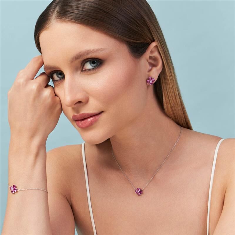 Brinco Prata Cristais de Coração Rosa