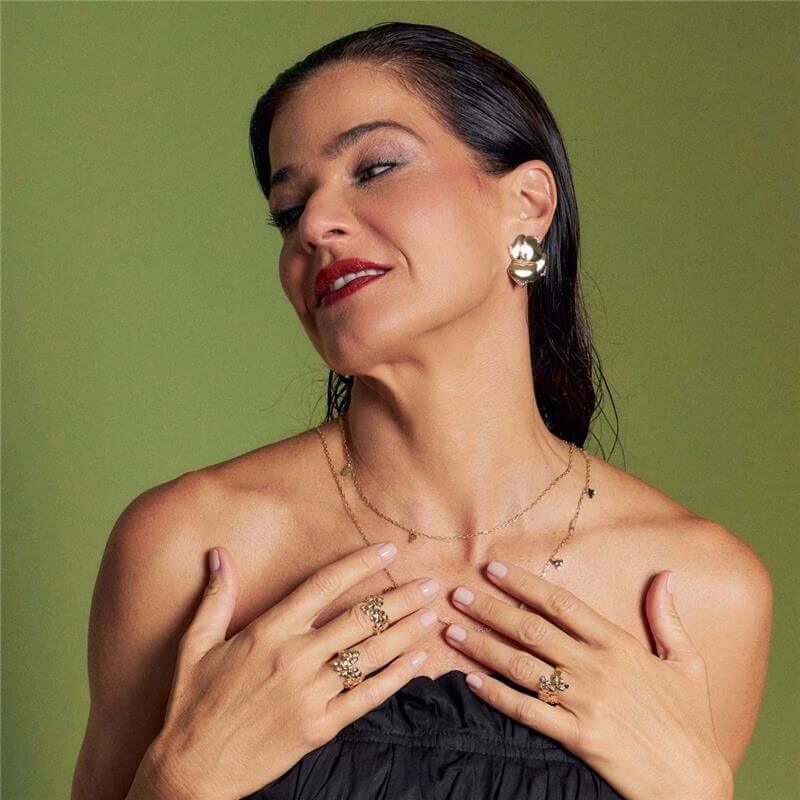 Anel Flor com Zircônias